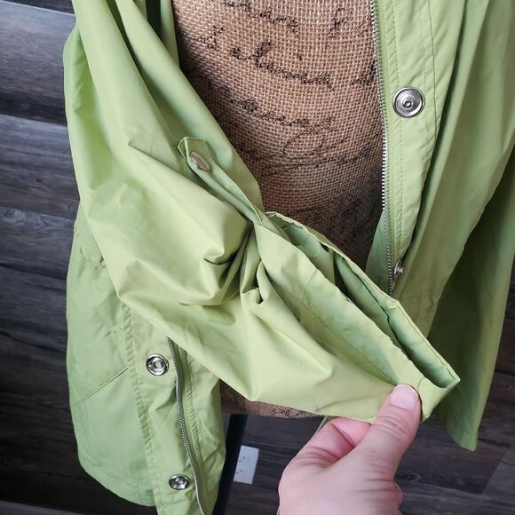 Style & Co. Sport Lightweight Lime Color Rain/Fall Jacket Women's Size Medium - Picture 5 of 7